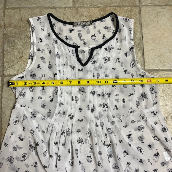 Chloe K Womens Sleeveless Black Cat Sheer Blouse M Cat Lady Top Career Casual - Picture 6 of 11